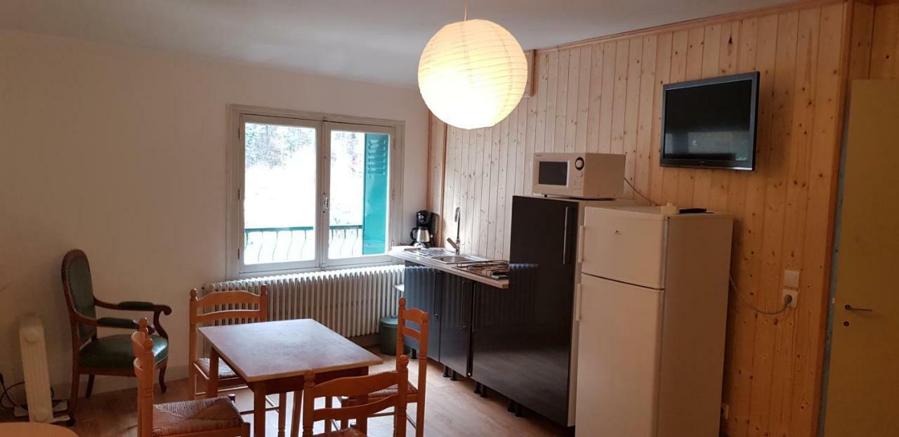 Appartement Cauterets Exteriör bild