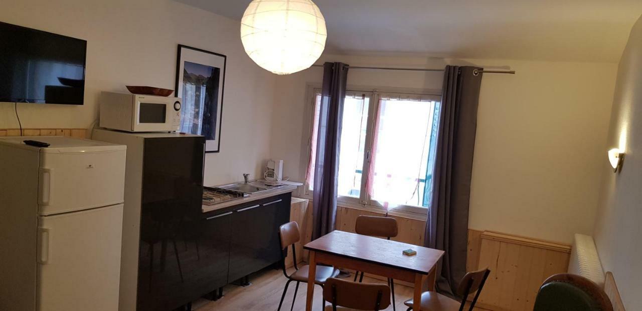 Appartement Cauterets Exteriör bild